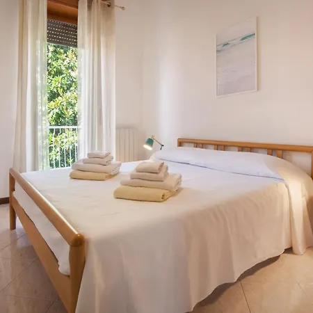 Rose With Pool Villa Bardolino