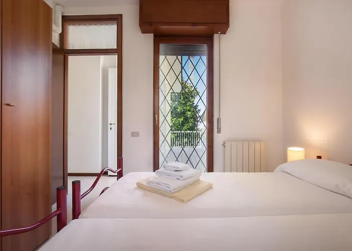 Rose With Pool Villa