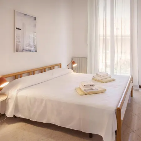 Vila Rose With Pool Bardolino